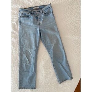 Levi’s Wedgie Straight Jeans